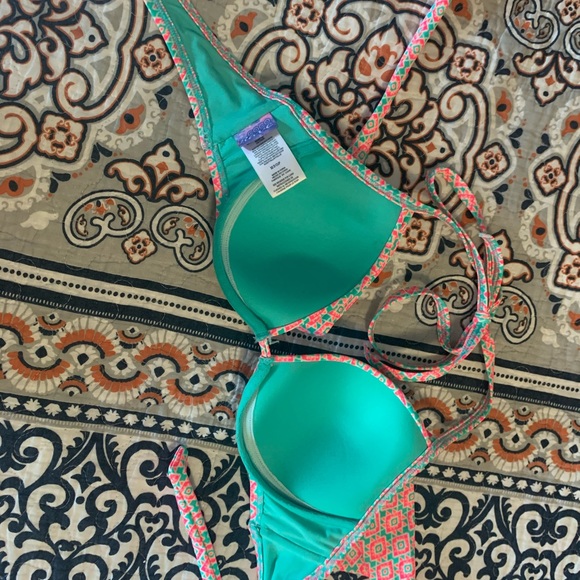 Coco Rave swim top - Picture 3 of 4